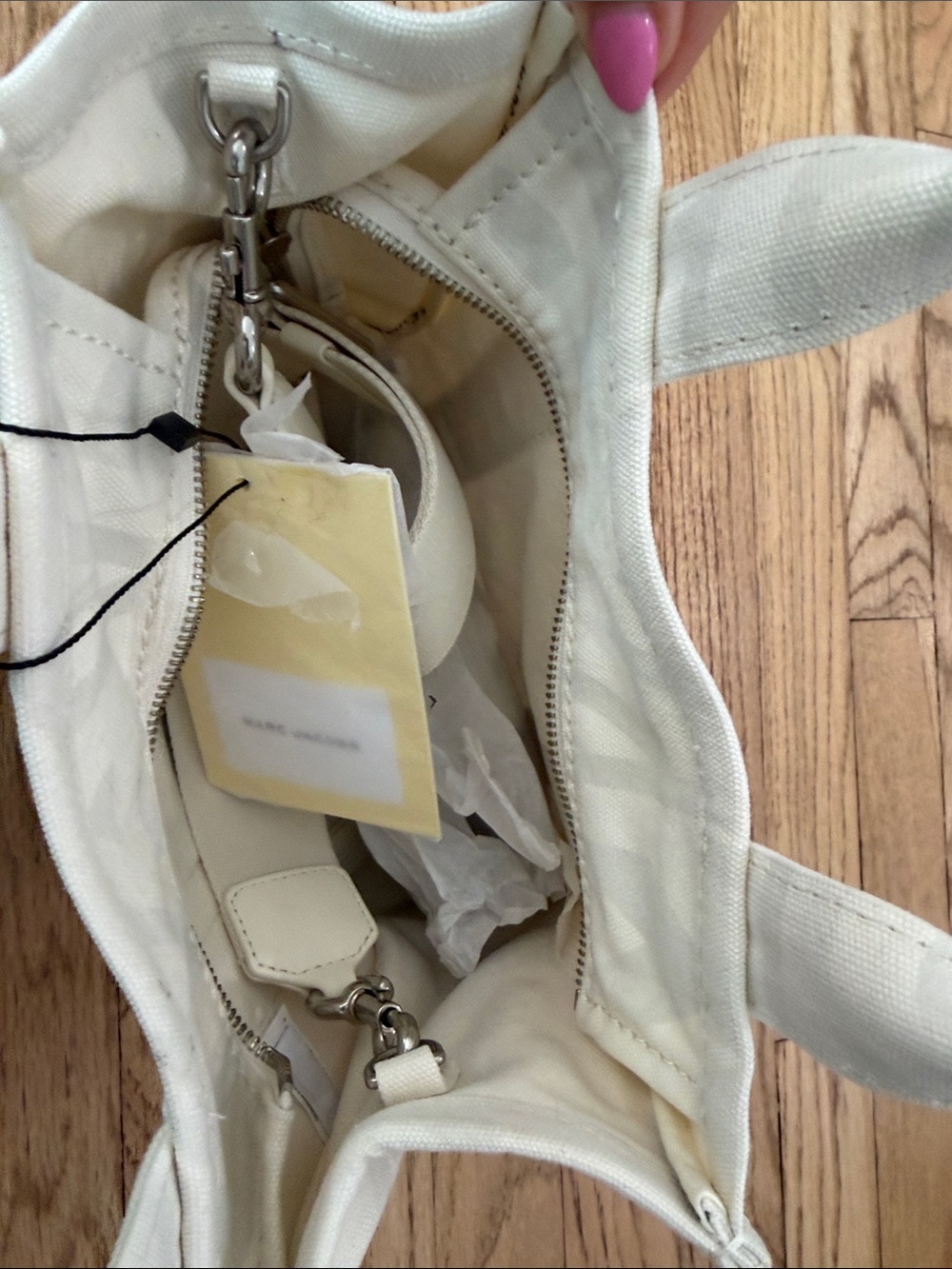 Marc Jacobs Small Canvas Tote in Off-White - Picture 3 of 4
